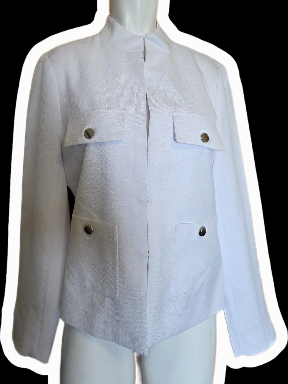 Suzy Shier White Button Pocket Jacket